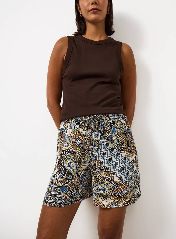 Paisley Print Shorts 16